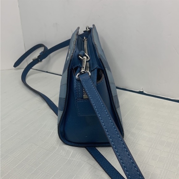 Michael Michael Kors SELMA CHEVRON MEDIUM MESSENGER - Picture 2 of 10